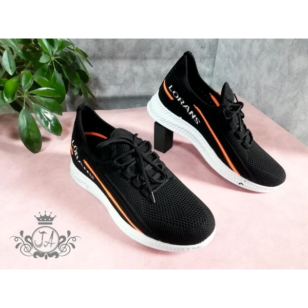 stylish men's sports shoes