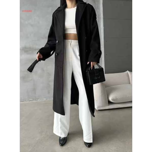 women's trenchcoat