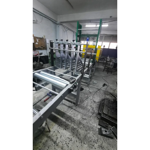 shrink wrapping machine for wrapping chicken bottles
