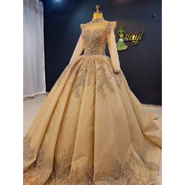 wedding dress