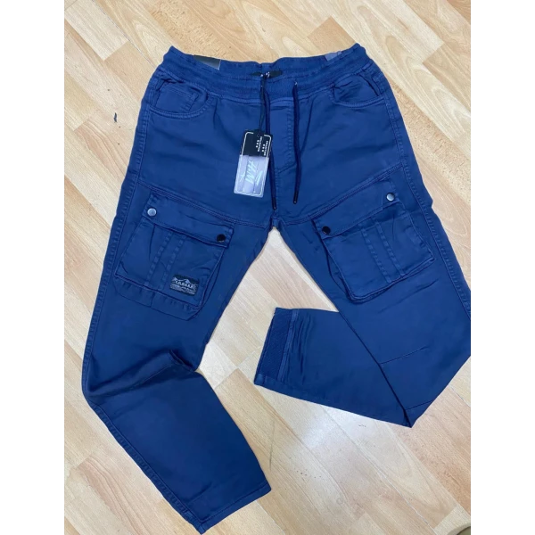 cargo pocket trousers