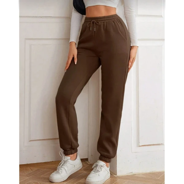 sweatpants (elastic at waist and legs)