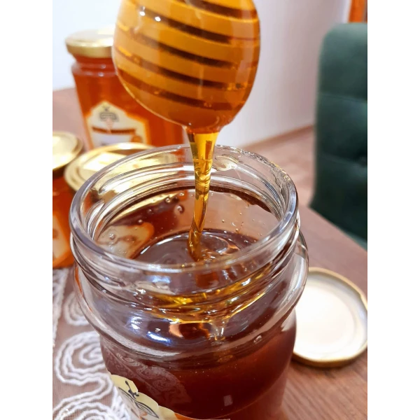 natural mountain honey