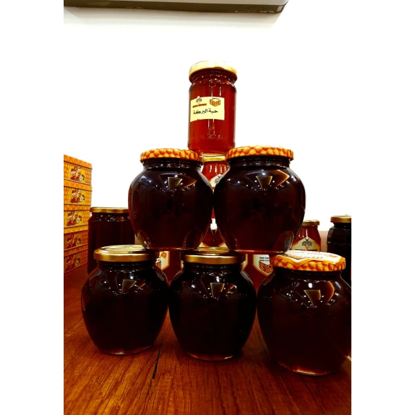 nigella sativa honey is natural, harvested from nigella sativa flowers