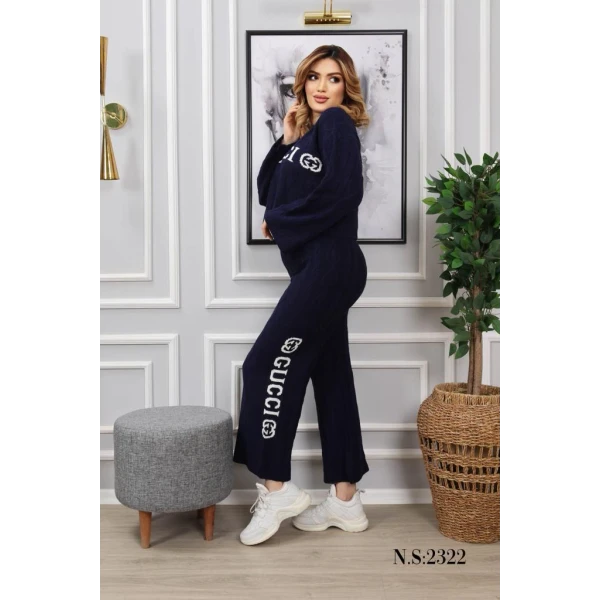 women knitwear suit