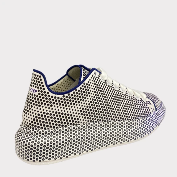 women casual shoes