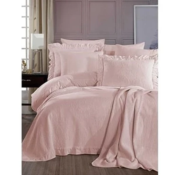 double bedspread