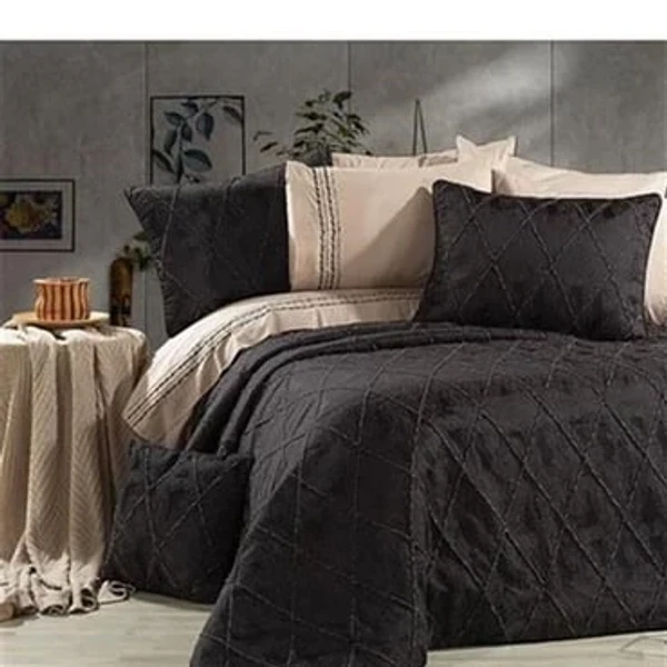 double bedspread