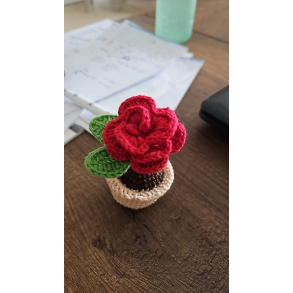 handcrafted table flower