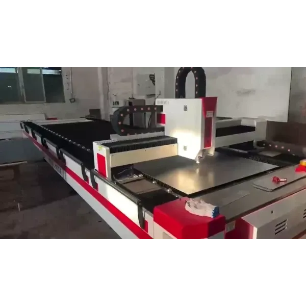 Laser cutting machine